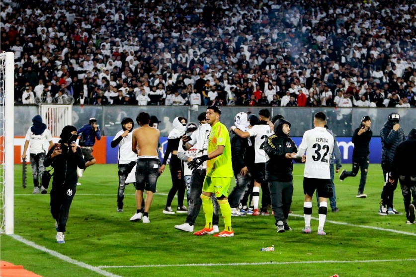 Conmebol se pronuncia após caos em Colo Colo x Fortaleza