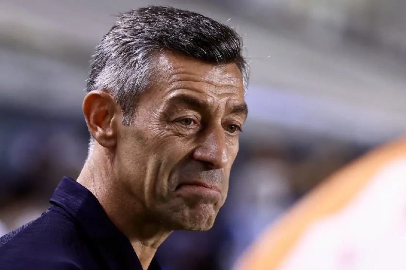 Santos demite Caixinha após sequência de resultados ruins